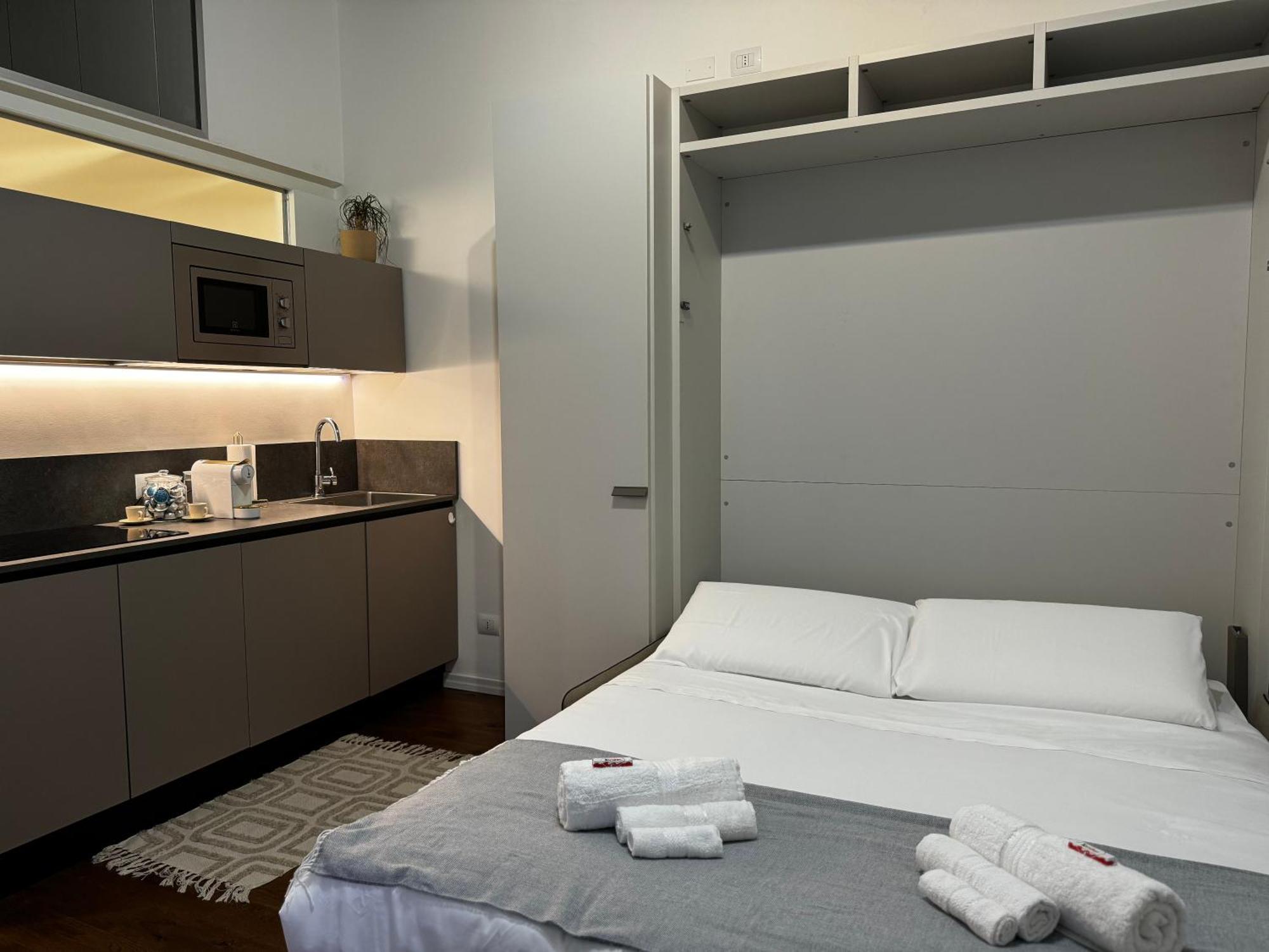 Regina Milano In Corso Lodi - Sky Tv, Wifi E Breakfast Boxアパートメント エクステリア 写真